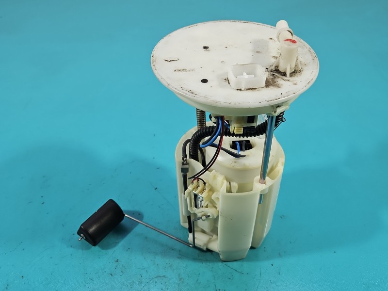 pompka Pompa paliwa Suzuki Swift Mk7 1.2 16V 15100-69L01 Suzuki