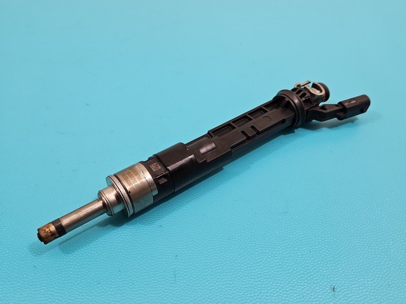 Wtryskiwacz Renault Megane IV 166002932R 1.3 Tce