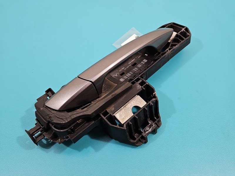 Klamka tył prawa zewnętrzna Mercedes GLA X156 13-19 A2047601634
