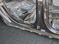 Próg prawy SŁUPEK ŚRODKOWY B AUDI A6 C7 kombi 5d brązowy LY8Z