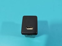 Gniazdo USB Opel Zafira C 39087528