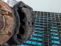 Zacisk przód lewy Iveco Daily III 2.8 TD