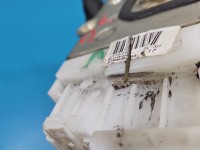 Zamek tył prawy Mercedes W245 4PIN naciętą obudowa. Uszkodzona zapięcie wtyczki 1697302235