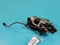 Zamek przód lewy 2027202335 Mercedes W210 EUROPA uszkodzenie na obudowie