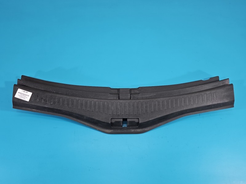 Osłona ZAŚLEPKA PLASTIK PASA TYLNEGO Renault Megane IV 849208757R