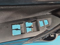 Tapicerka drzwi przód lewa boczek Toyota Auris II