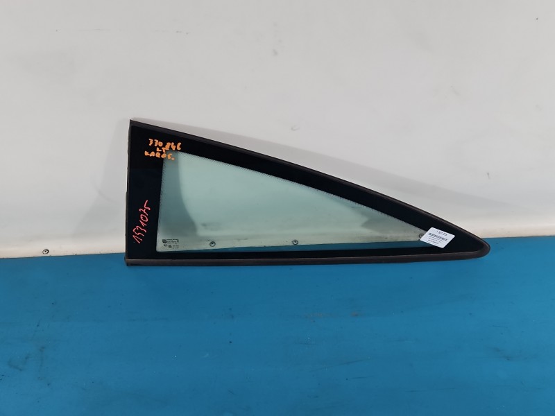 Szyba karoseryjna tył lewa Opel Corsa D HB
