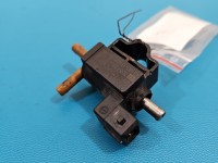 Zawór podciśnienia 55573259, 49180-81620 Opel Astra V K 1.4 T