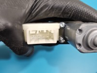 Podnośnik przód lewy Skoda Fabia III 5JA959811K 5d kombi