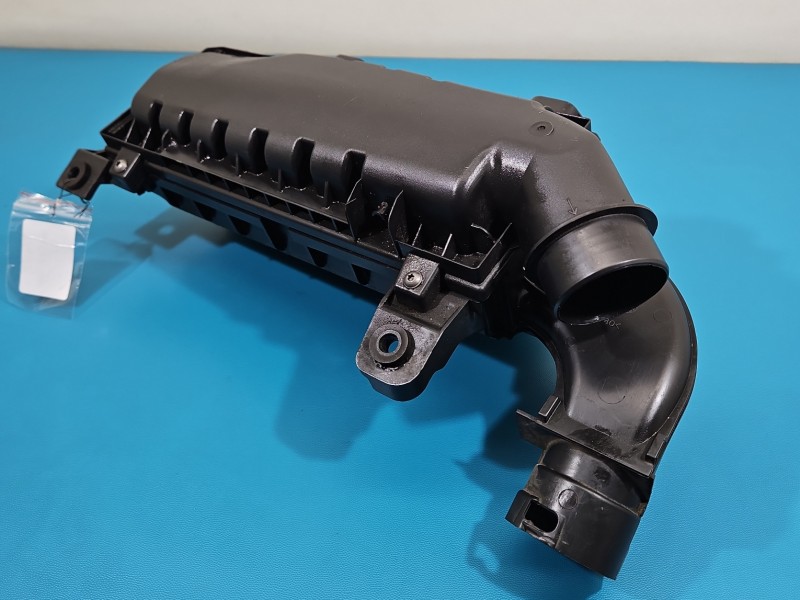 Obudowa filtra powietrza Peugeot 308 II T9 9812735680 1.2 12V