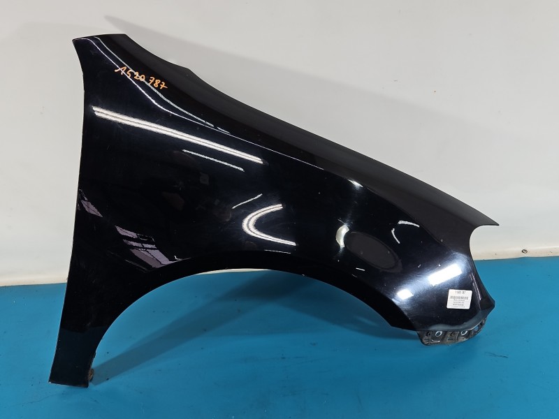 Błotnik przód prawy Vw Golf VI CZARNY L041