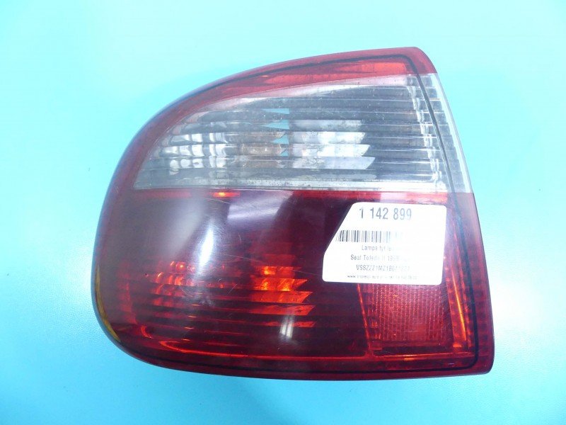 Lampa tył lewa Seat Toledo II Leon I sedan