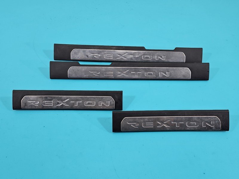 Osłona ZAŚLEPKA PLASTIK Ssangyong Rexton I 77299-08103, 77260-08103, 77295-08103