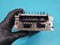 Wzmacniacz Audi A8 D3