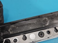 Listwa dekor deski AUDI A4 B8 8K0863305K, 8K0867420C Europejska, uszkodzone mocowanie, uszczerbane