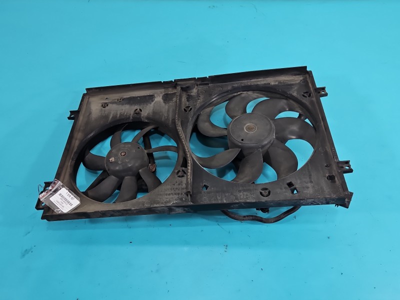 Wentylatory Wentylator chłodnicy Vw Bora 1J0121207M 1.9 tdi