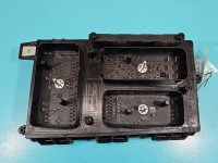 Skrzynka bezpieczników Opel Astra III H 13206752, 5DK008668-29