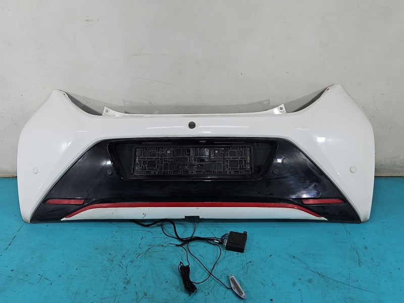 Zderzak tył Toyota Aygo II 14-22 biały 068 HB