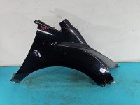 Błotnik przód prawy Mazda Cx-7 czarny a3f