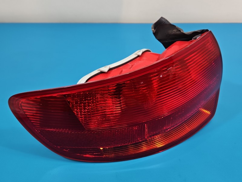 Lampa tył lewa Audi A3 8P HB EUROPA 8P4945095C