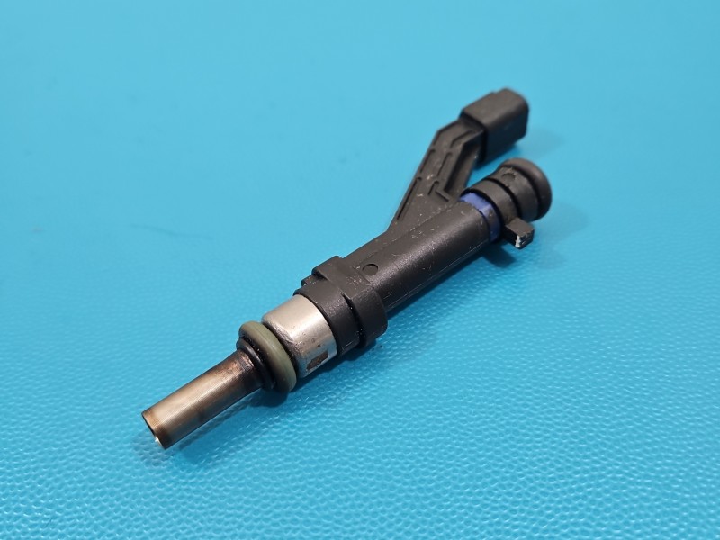 Wtryskiwacz Hyundai I30 III 16- 35310-2M327 1.5 DPI 16V