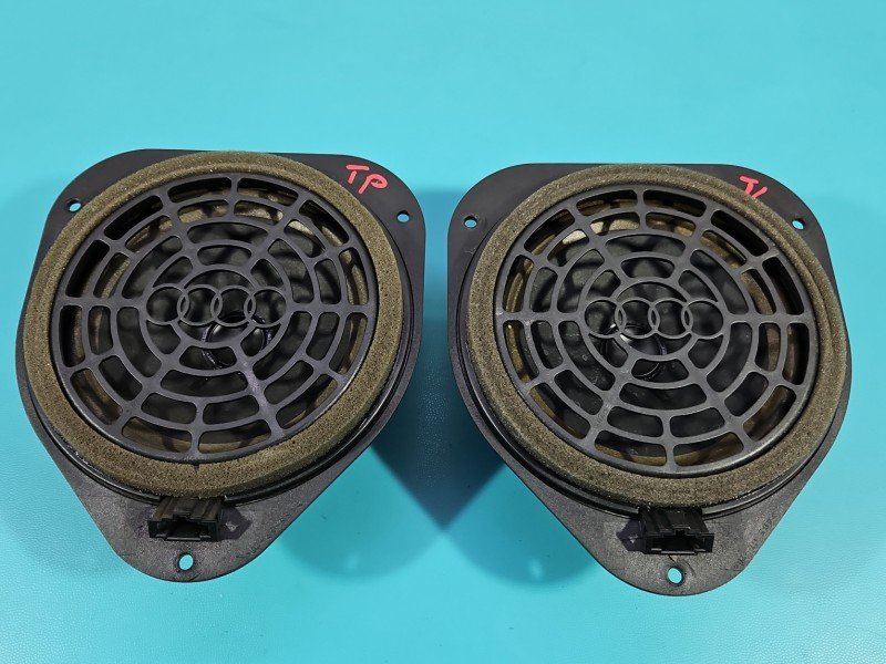 Głośniki komplet Audi A5 8T 8T0035411A Głośniki komplet Audi A5 8T 8T0035411A
