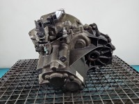 Skrzynia biegów Volvo V40 II 12- 1.6 T2