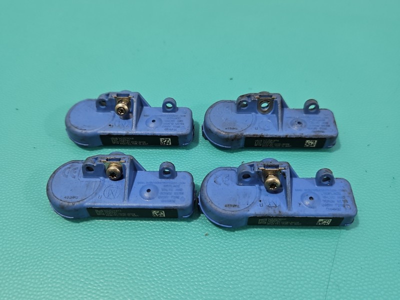 Czujnik ciśnienia opon Opel Corsa E 1453578368, 13581561 TPMS