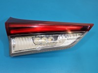 Lampa tył lewa Toyota Auris II kombi KOITO KLAPY BAGAŻNIKA 15-18 LIFT KOMBI LED EUROPA