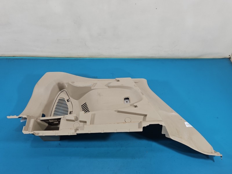 Tapicerka bagażnika lewa boczek Nissan X-trail III T32 13-21 849514CE0A