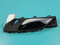 Klamka wewnętrzna przód lewa Hyundai I40 25111-72800