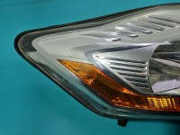 Reflektor prawy lampa przód Ford Kuga Mk1 08-13 EUROPA
