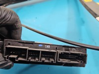 Podnośnik przód prawy SZYBY WINDA Audi A4 B6 Producent części: Audi 8E0837462A, 5WK47006DBF 4d sedan