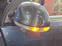 Lusterko lewe Vw Golf V elektryczny, Europejska, Kod lakieru: LC5F, Regulowane elektrycznie, składane ręcznie. Odpryski i...