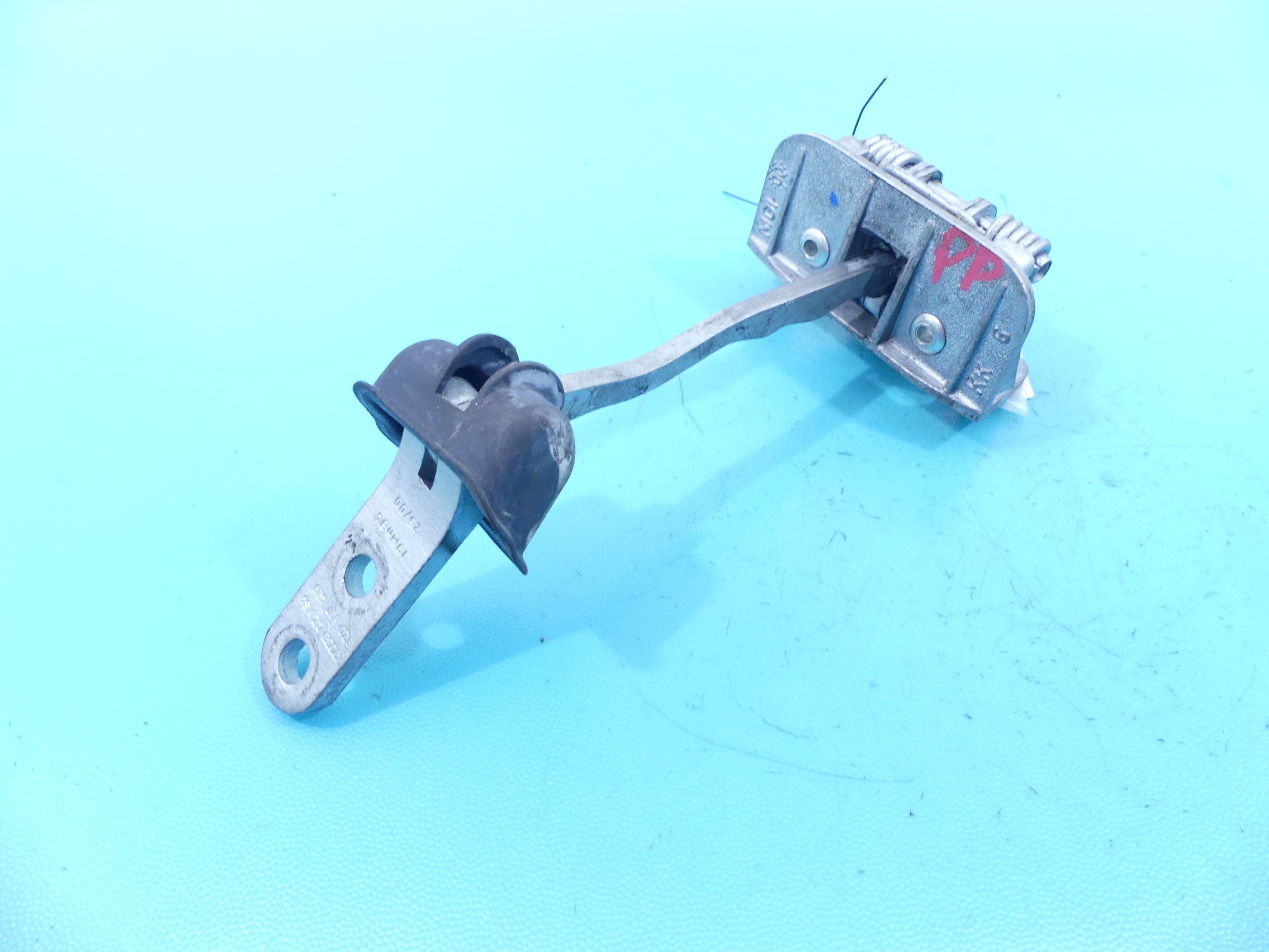 Ogranicznik drzwi Audi A2 1.4 16v