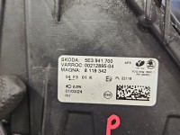 Halogen prawy Skoda Octavia IV 5E3941700, 8119342