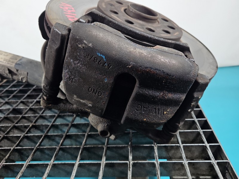 Zacisk przód lewy Vw Passat B8 1.4 tsi