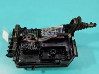 Skrzynka bezpieczników Opel Astra V K 39040853