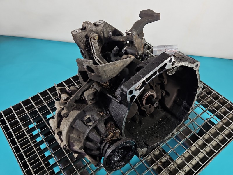 Skrzynia biegów Vw Touran I 1.9 tdi