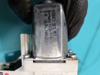 Podnośnik przód lewy Audi A7 4G 4G8837461B 5d