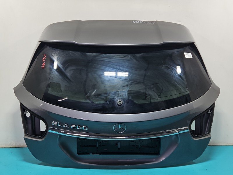 Klapa tył Mercedes GLA X156 13-19 HB 5d szary 787 Klapa tył Mercedes GLA X156 13-19 HB 5d szary 787