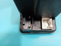 Pompka centralnego zamka Audi A4 B5 4A0862257A Producent części: Audi, Europejska