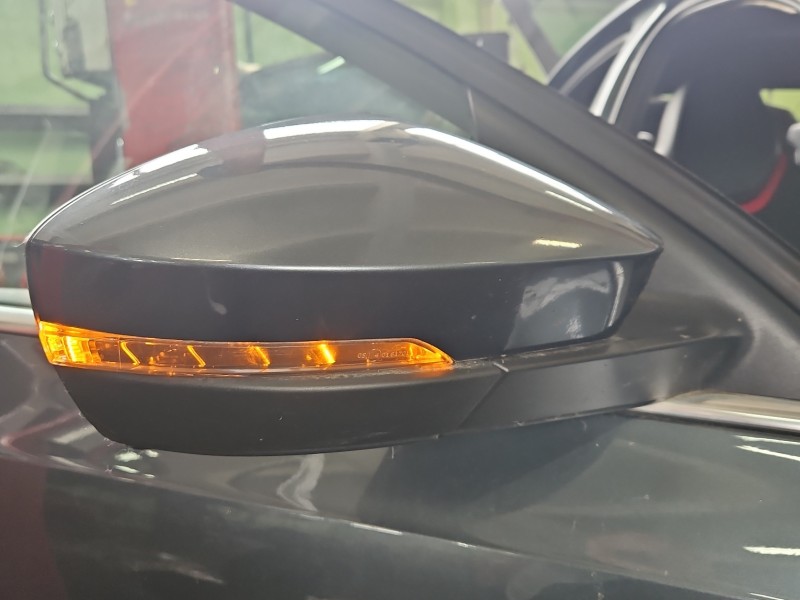 Lusterko prawe Skoda Octavia III Europejska, Składane elektrycznie, 11pin europa