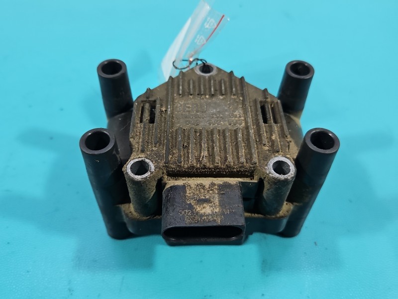 Cewka zapłonowa Audi A3 8L 0040402003 1.8 20v Producent części: Audi, Europejska