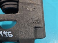 Zacisk przód prawy Toyota Yaris III 1.3 vvt-i