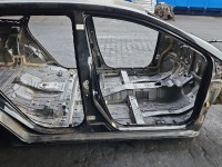 Próg prawy SŁUPEK ŚRODKOWY B Toyota Auris II kombi 5d 1H2