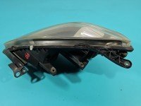 Reflektor prawy lampa przód Opel Zafira B EUROPA
