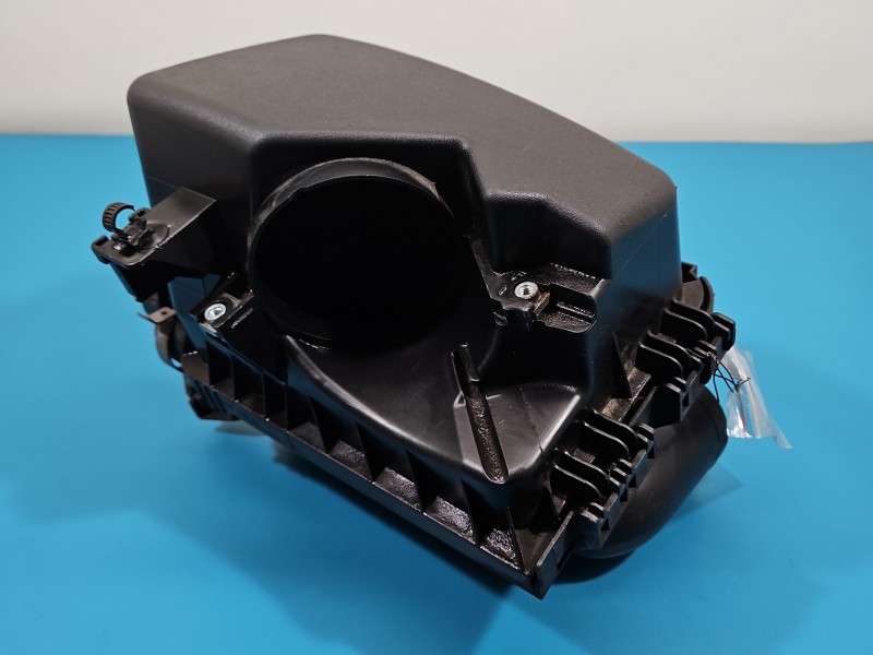 Obudowa filtra powietrza Toyota Auris I 1.6 VVTI