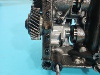 Pompa oleju Vw Passat B7 2.0 tdi (Cff) 03L103535