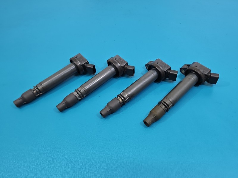 Cewka zapłonowa Toyota Auris I 90919-02257 1.3 vvti TOYOTA, 4 szt